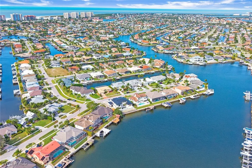 93 S Seas Court Marco Island FL 34145