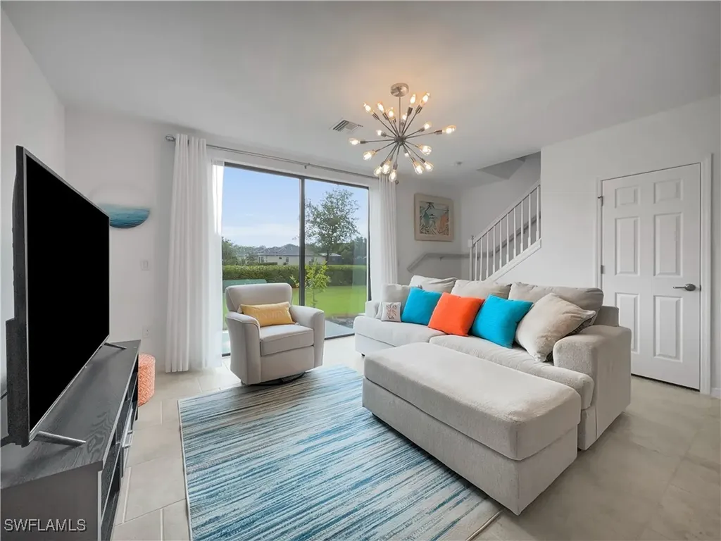 Fort Myers FL, 14087 Oviedo Place