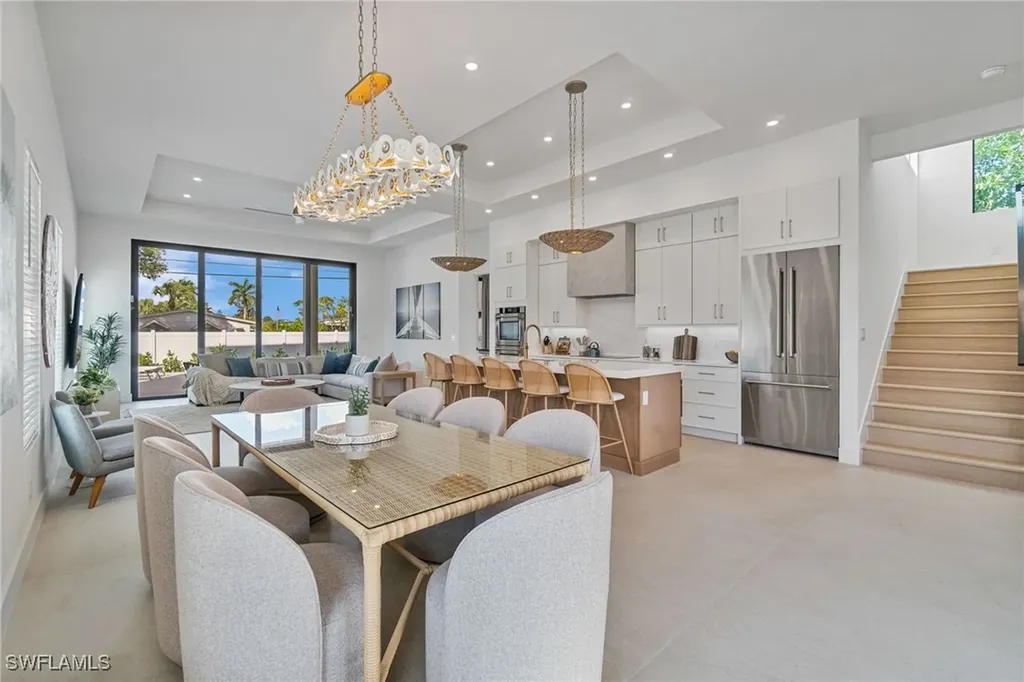 803 96th Avenue N Naples FL 34108