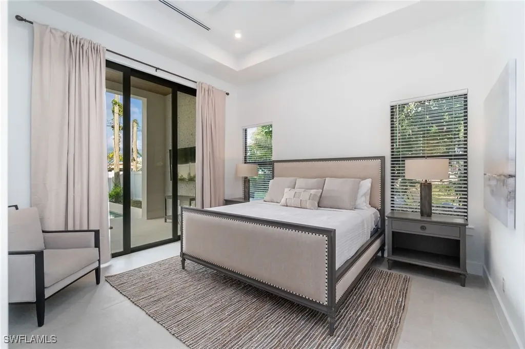 803 96th Avenue N Naples FL 34108