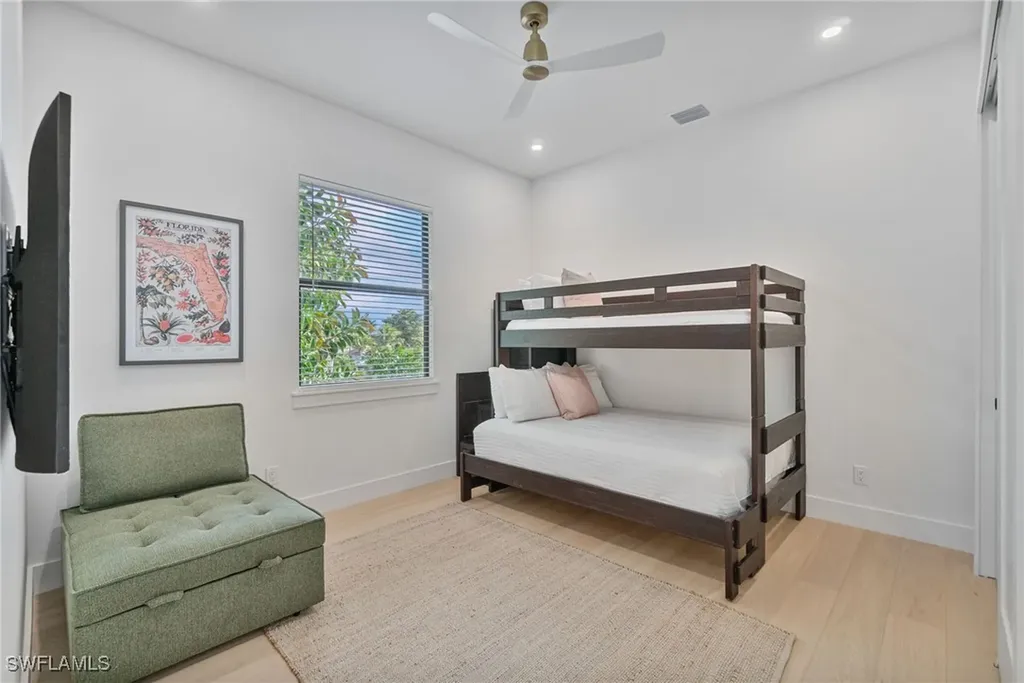 803 96th Avenue N Naples FL 34108
