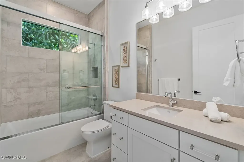 803 96th Avenue N Naples FL 34108