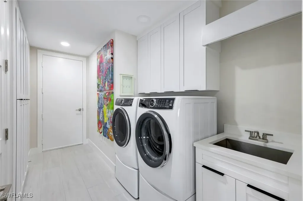 415 Sea Grove Lane Naples FL 34110