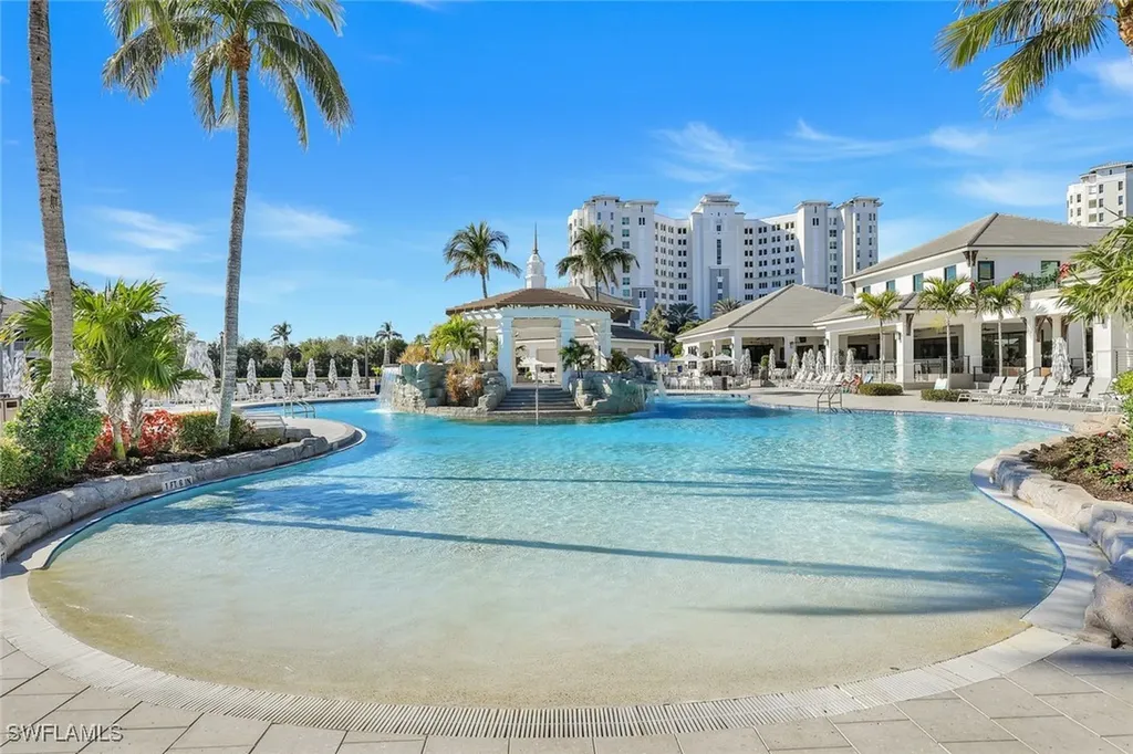 415 Sea Grove Lane Naples FL 34110