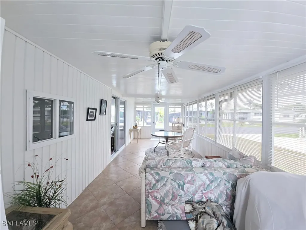 113 Enchanting Boulevard Naples FL 34112