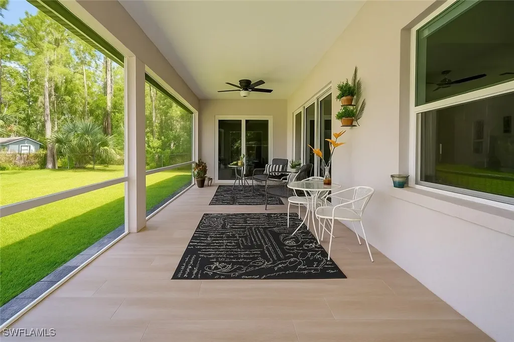3068 2nd Street NW Naples FL 34120