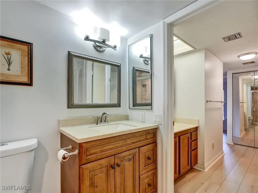 114 Cypress Way E Naples FL 34110