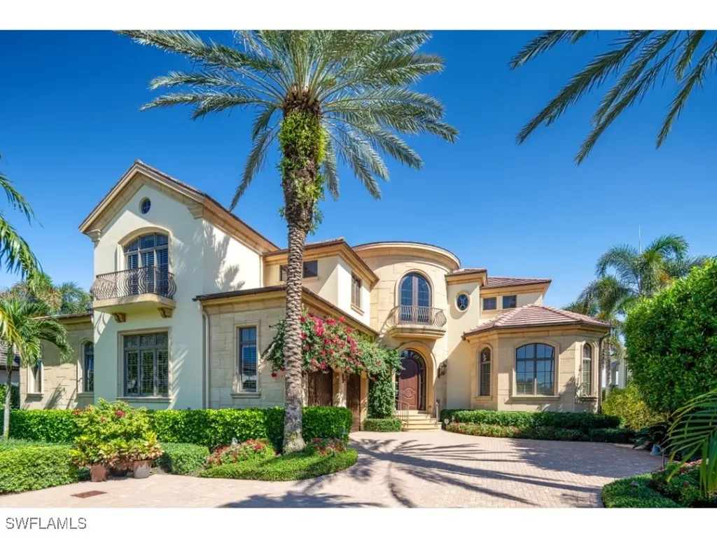 1979 4th Street S Naples FL 34102