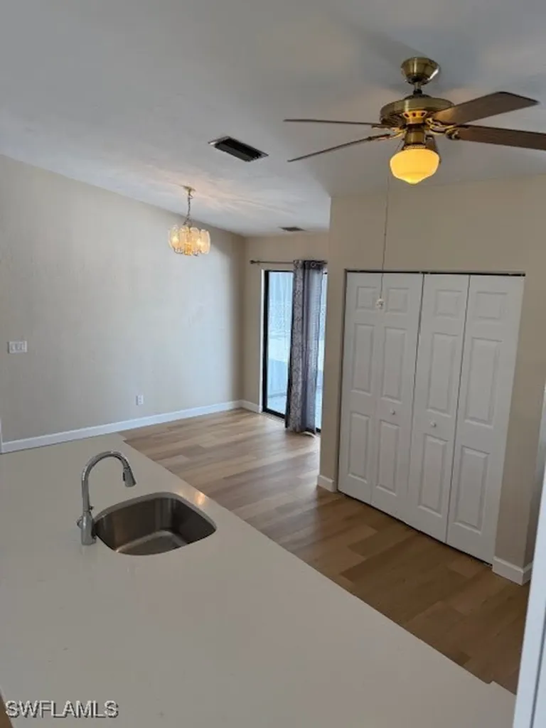 8198 Lark Lane Fort Myers FL 33967