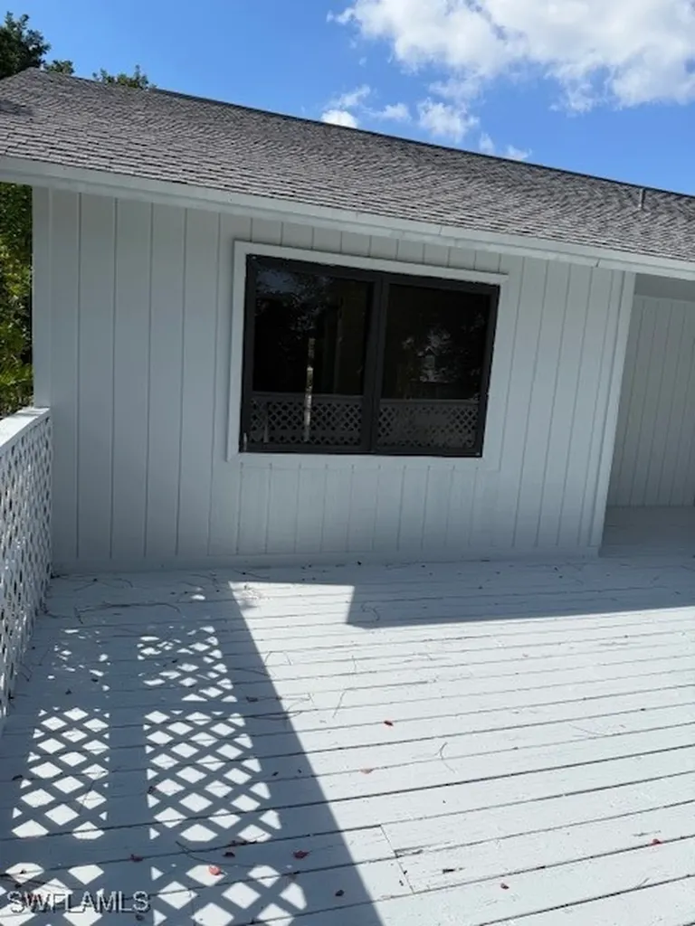 8198 Lark Lane Fort Myers FL 33967