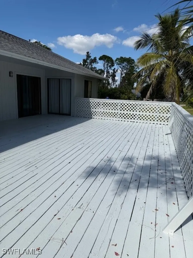 8198 Lark Lane Fort Myers FL 33967