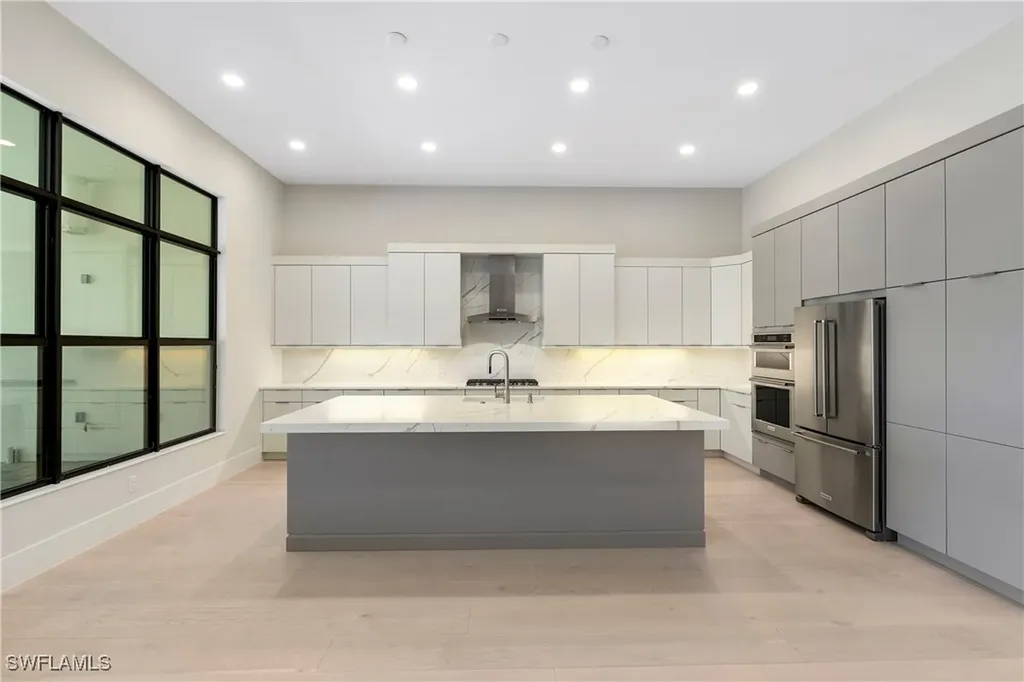 9653 Moonflower Lane Naples FL 34114