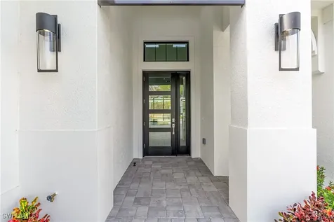 9653 Moonflower Lane Naples FL 34114