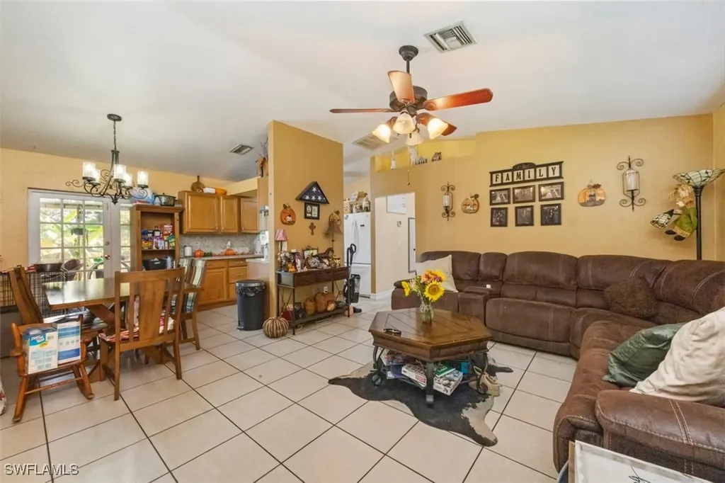 840 14th Street NE Naples FL 34120