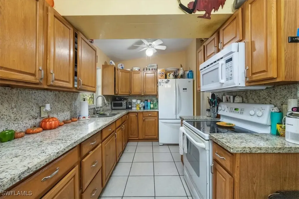 840 14th Street NE Naples FL 34120