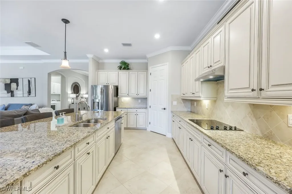 28087 Kerry Court Bonita Springs FL 34135