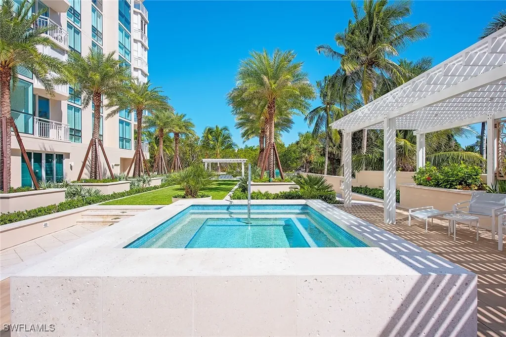 4255 Gulf Shore Boulevard N Naples FL 34103