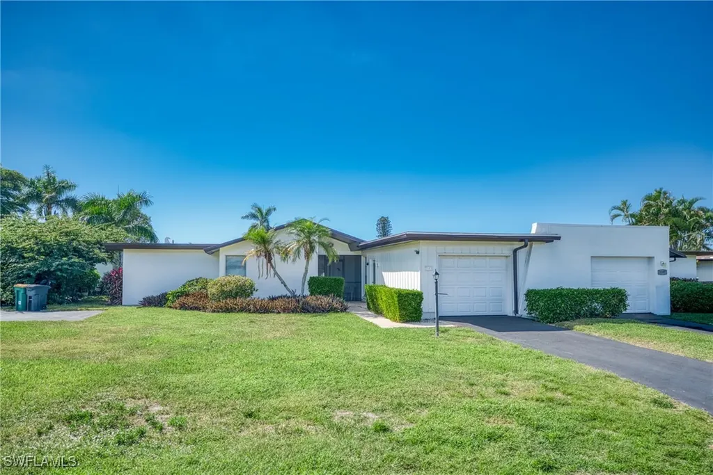 3103 Boca Ciega Drive Naples FL 34112