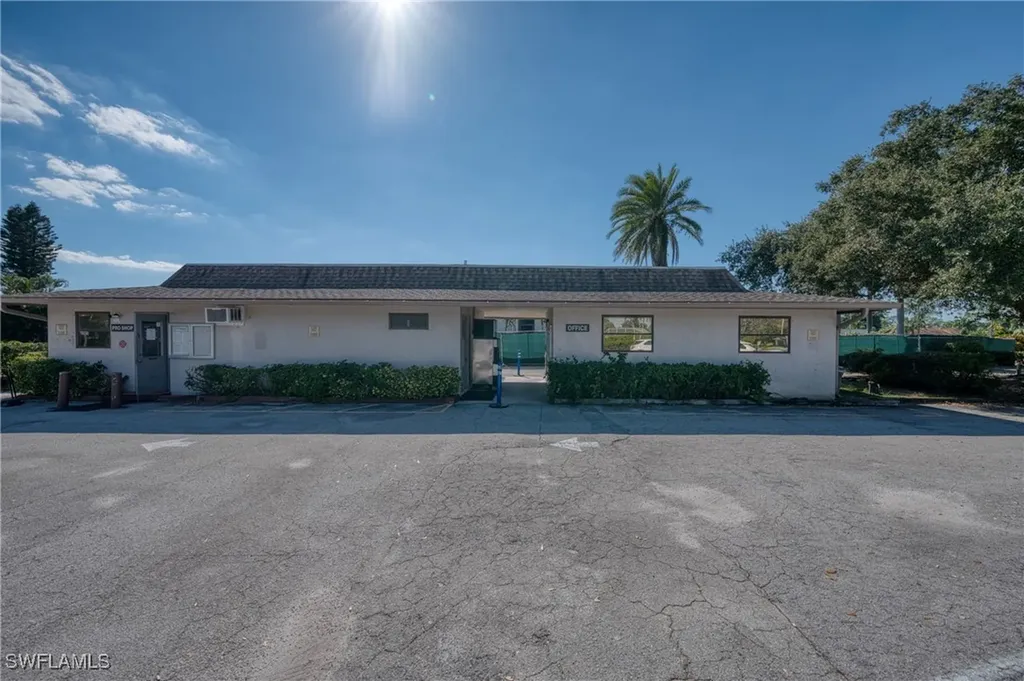 3103 Boca Ciega Drive Naples FL 34112