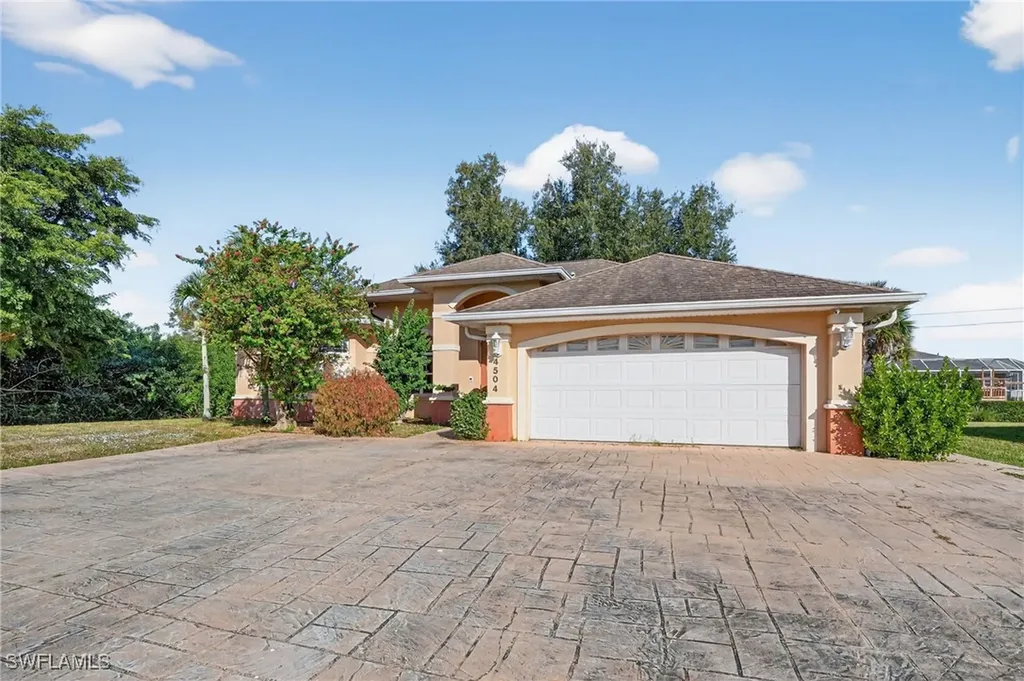 4504 Lee Boulevard Lehigh Acres FL 33971
