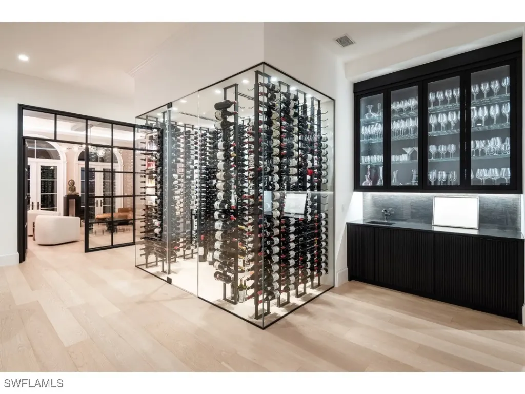 997 Spyglass Lane Naples FL 34102