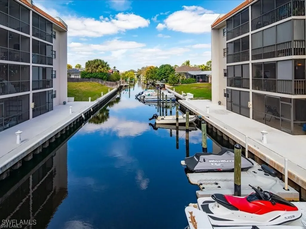 9395 Pennsylvania Avenue Bonita Springs FL 34135