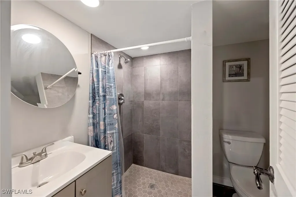 9395 Pennsylvania Avenue Bonita Springs FL 34135