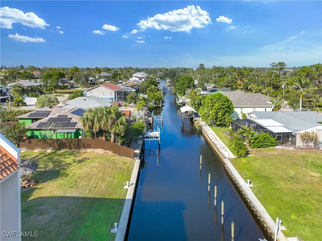 9395 Pennsylvania Avenue Bonita Springs FL 34135