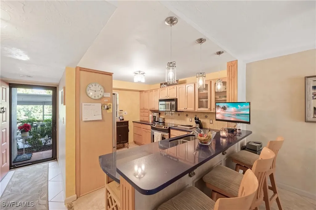 9395 Pennsylvania Avenue Bonita Springs FL 34135