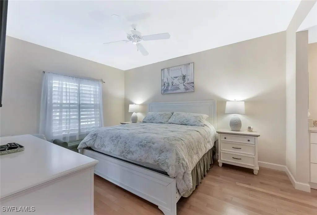 818 Tanbark Drive Naples FL 34108