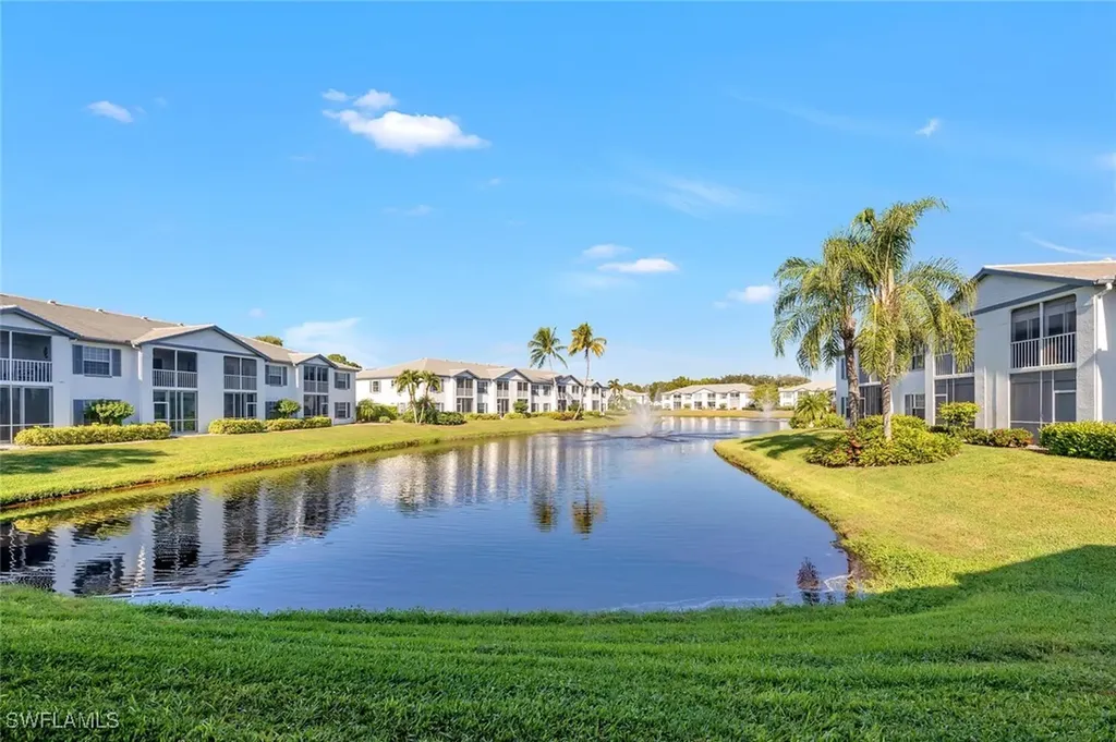 818 Tanbark Drive Naples FL 34108