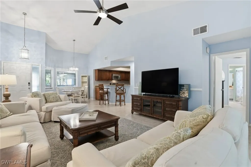 622 Wiggins Bay Drive Naples FL 34110