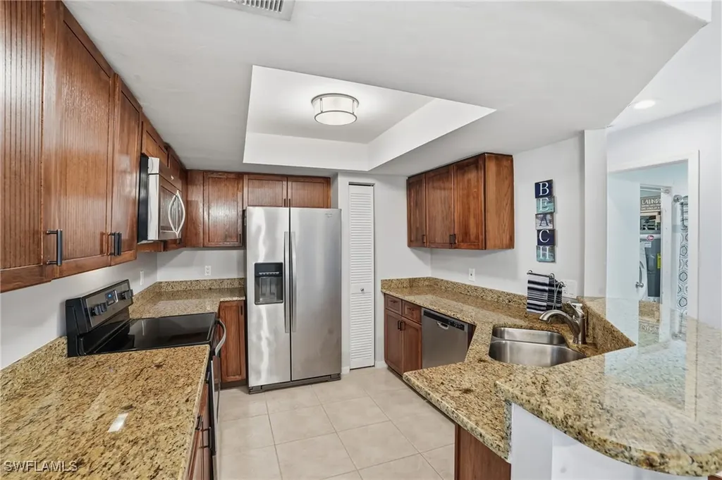 622 Wiggins Bay Drive Naples FL 34110