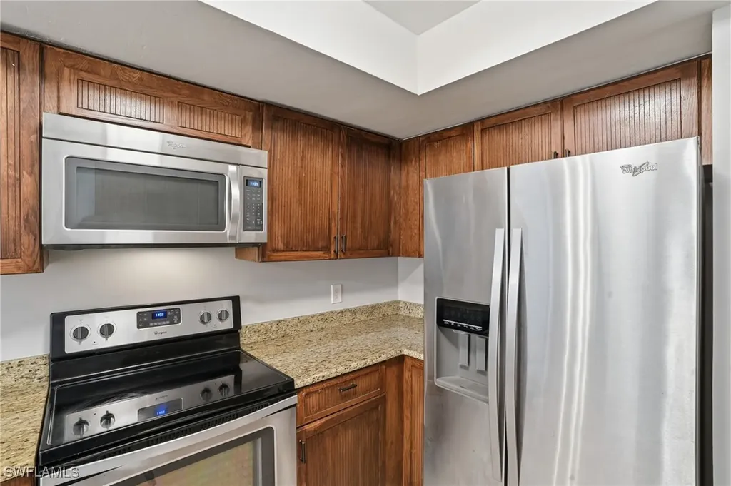 622 Wiggins Bay Drive Naples FL 34110
