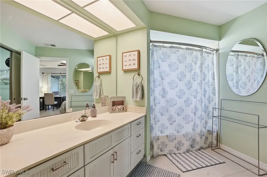 622 Wiggins Bay Drive Naples FL 34110