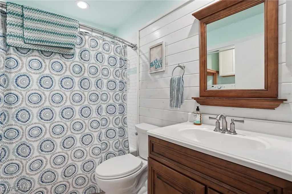 622 Wiggins Bay Drive Naples FL 34110