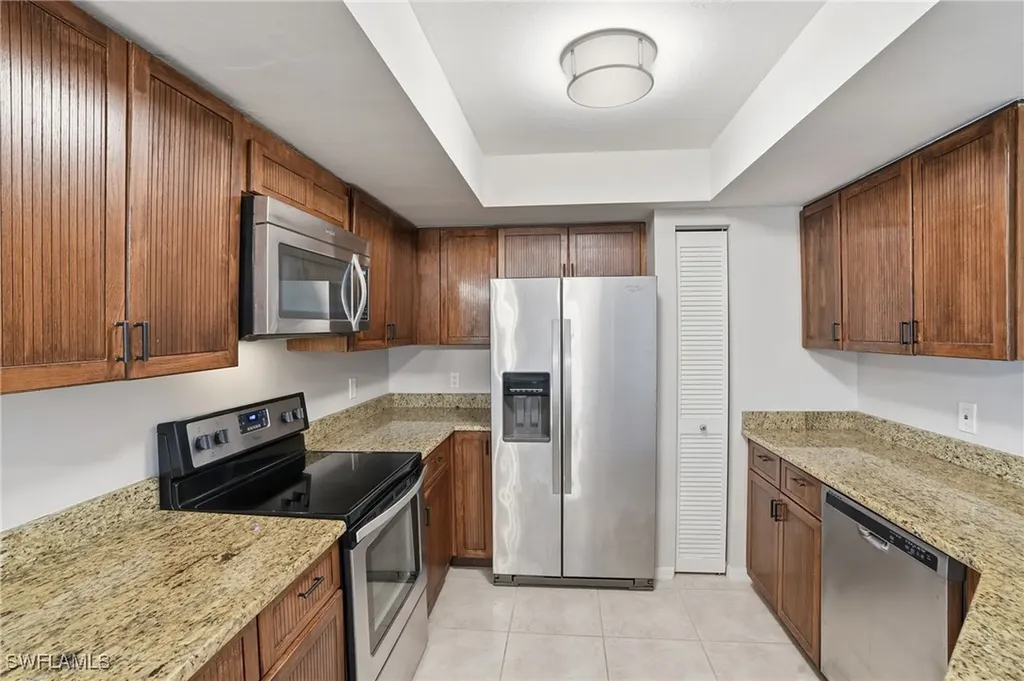 622 Wiggins Bay Drive Naples FL 34110