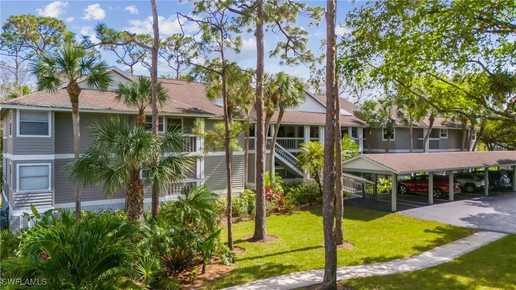 622 Wiggins Bay Drive Naples FL 34110
