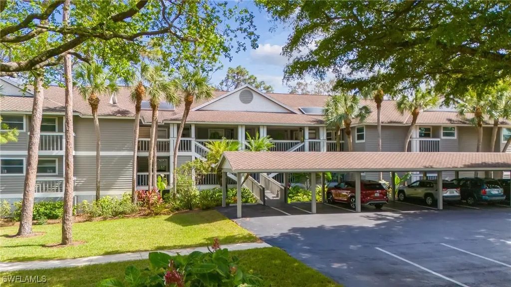 622 Wiggins Bay Drive Naples FL 34110