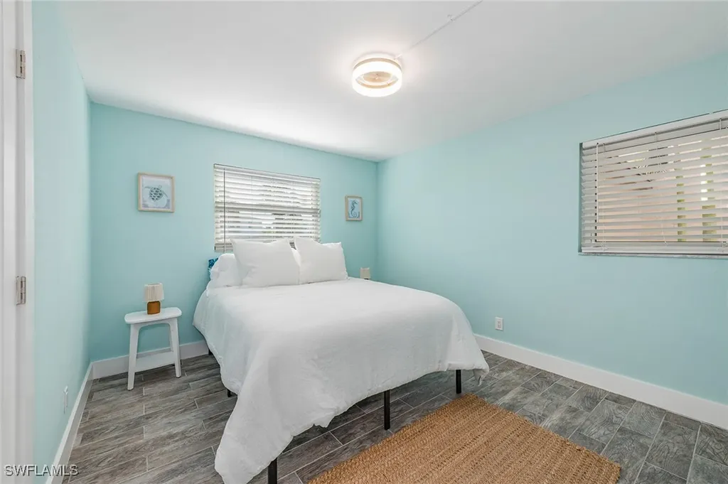 1549 Sandpiper Street Naples FL 34102