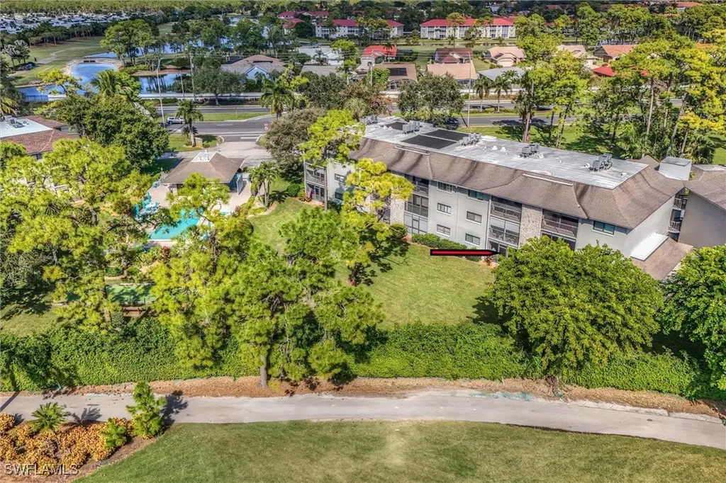 5757 Gage Lane Naples FL 34113