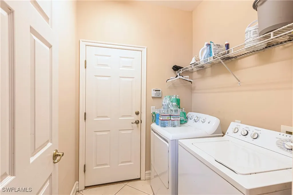 1761 Tarpon Bay Drive S Naples FL 34119