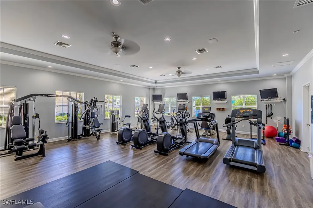 1761 Tarpon Bay Drive S Naples FL 34119