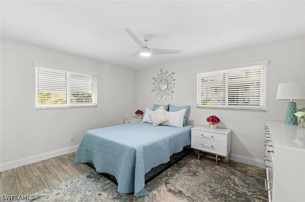 19 Knights Bridge Road Naples FL 34112