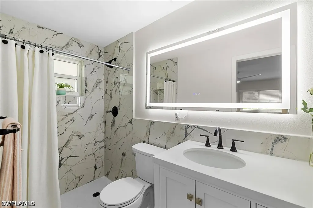 19 Knights Bridge Road Naples FL 34112