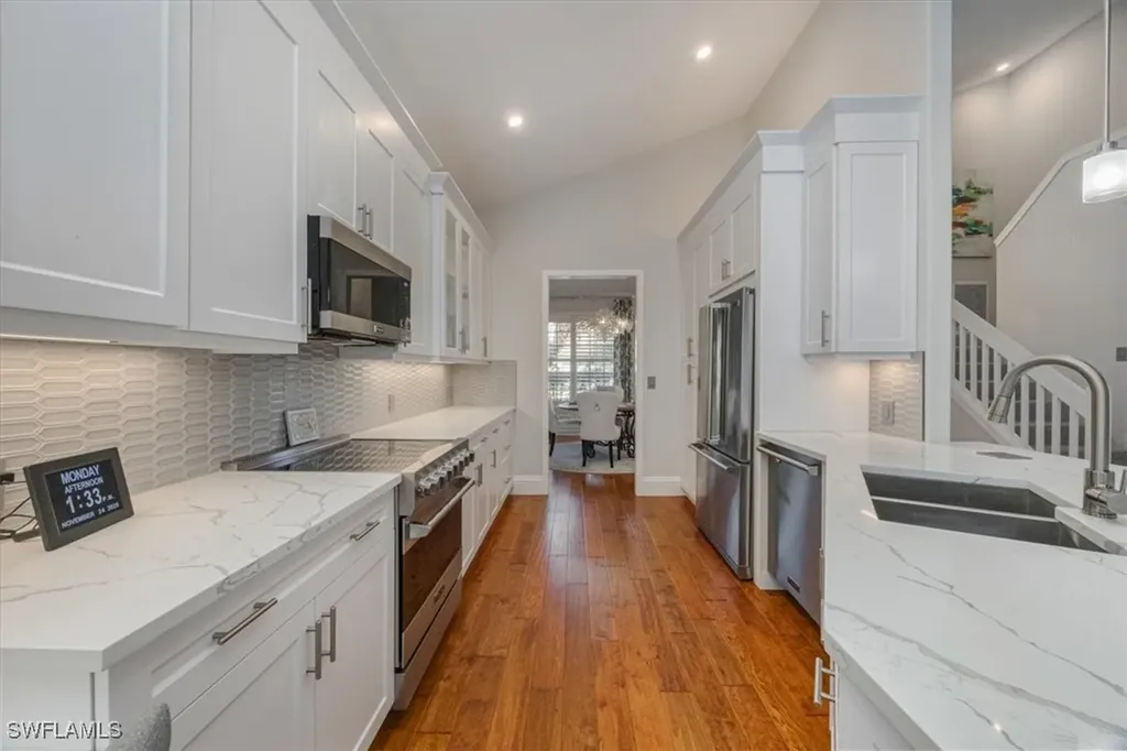 8828 Ventura Way Naples FL 34109