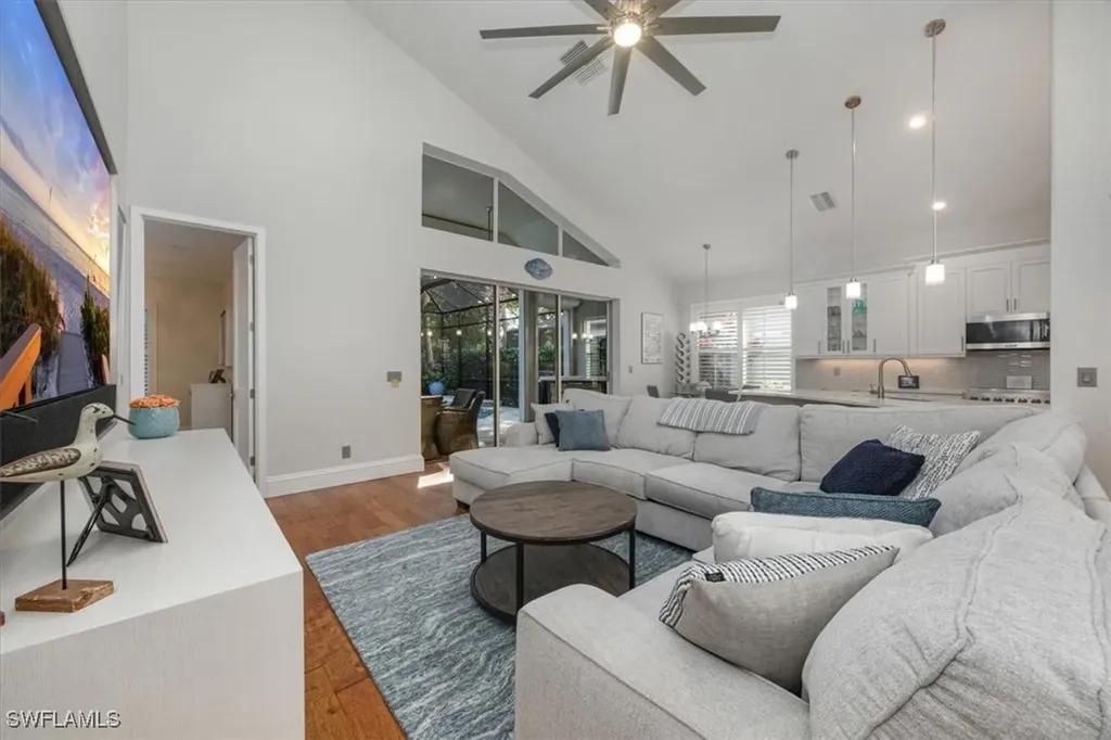 8828 Ventura Way Naples FL 34109