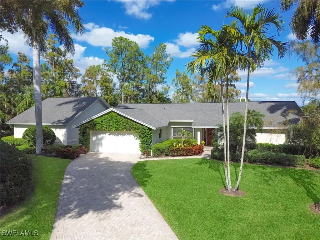 Naples FL, 4 Stonehedge Point