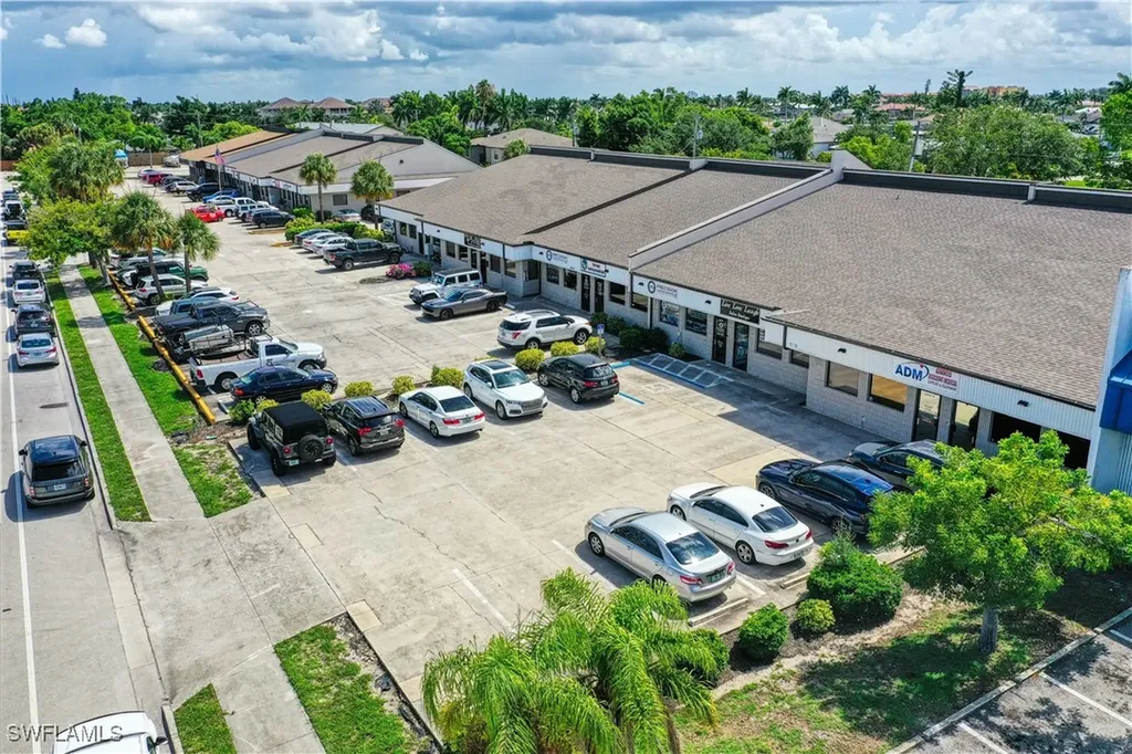4409 SE 16th Place Cape Coral FL 33904