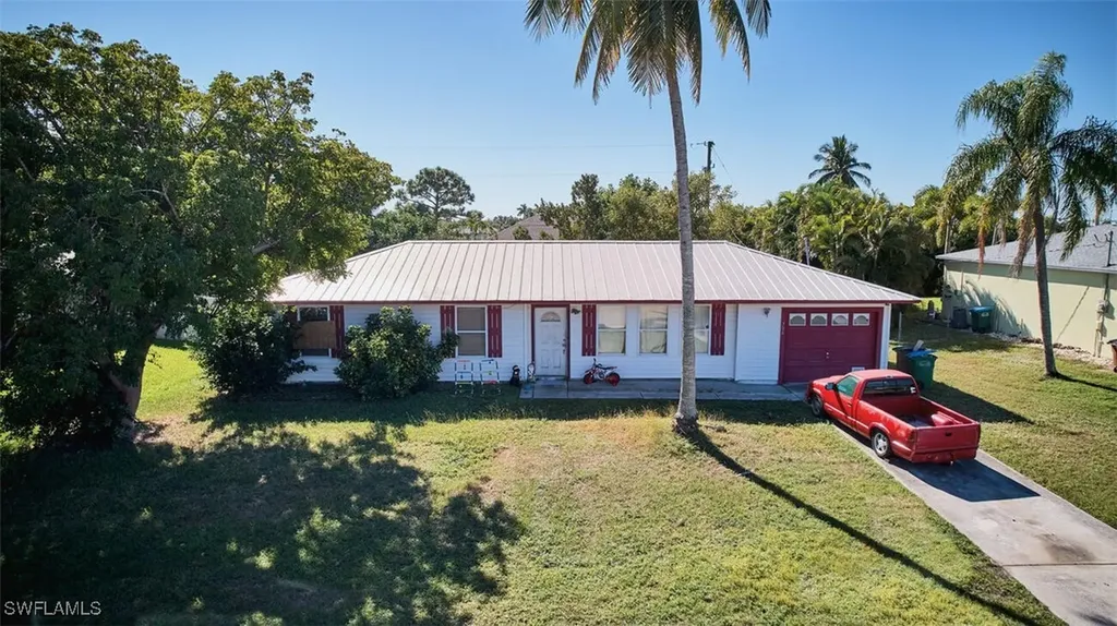 706 SW 31st Street Cape Coral FL 33914